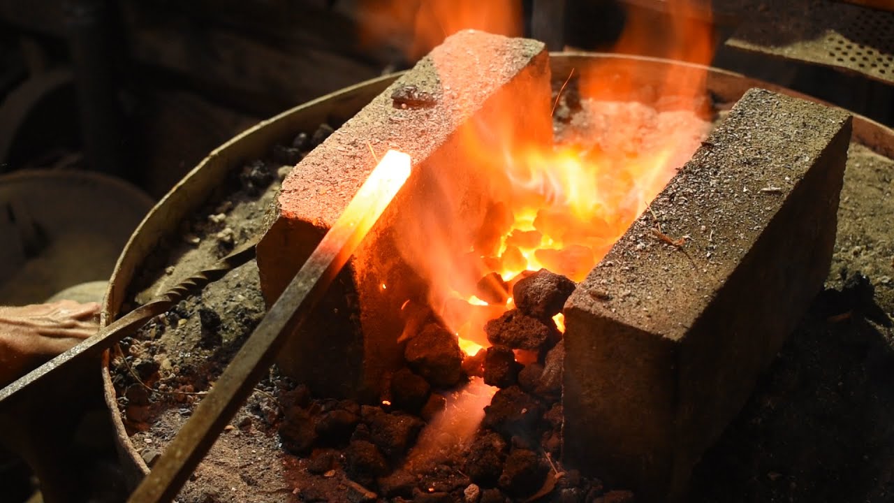 FRAGUA CASERA PARA CARBÓN DE COQUE / HOMEMADE COAL FORGE