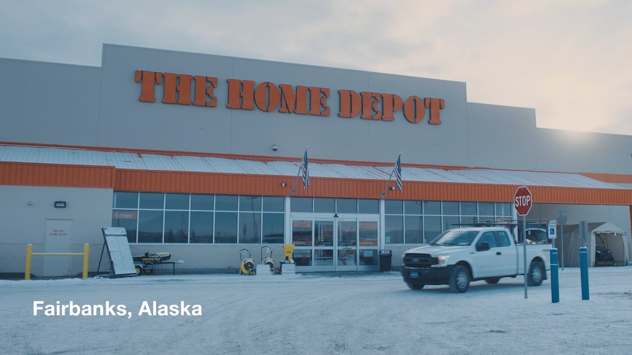 Does Santa Shop Here?