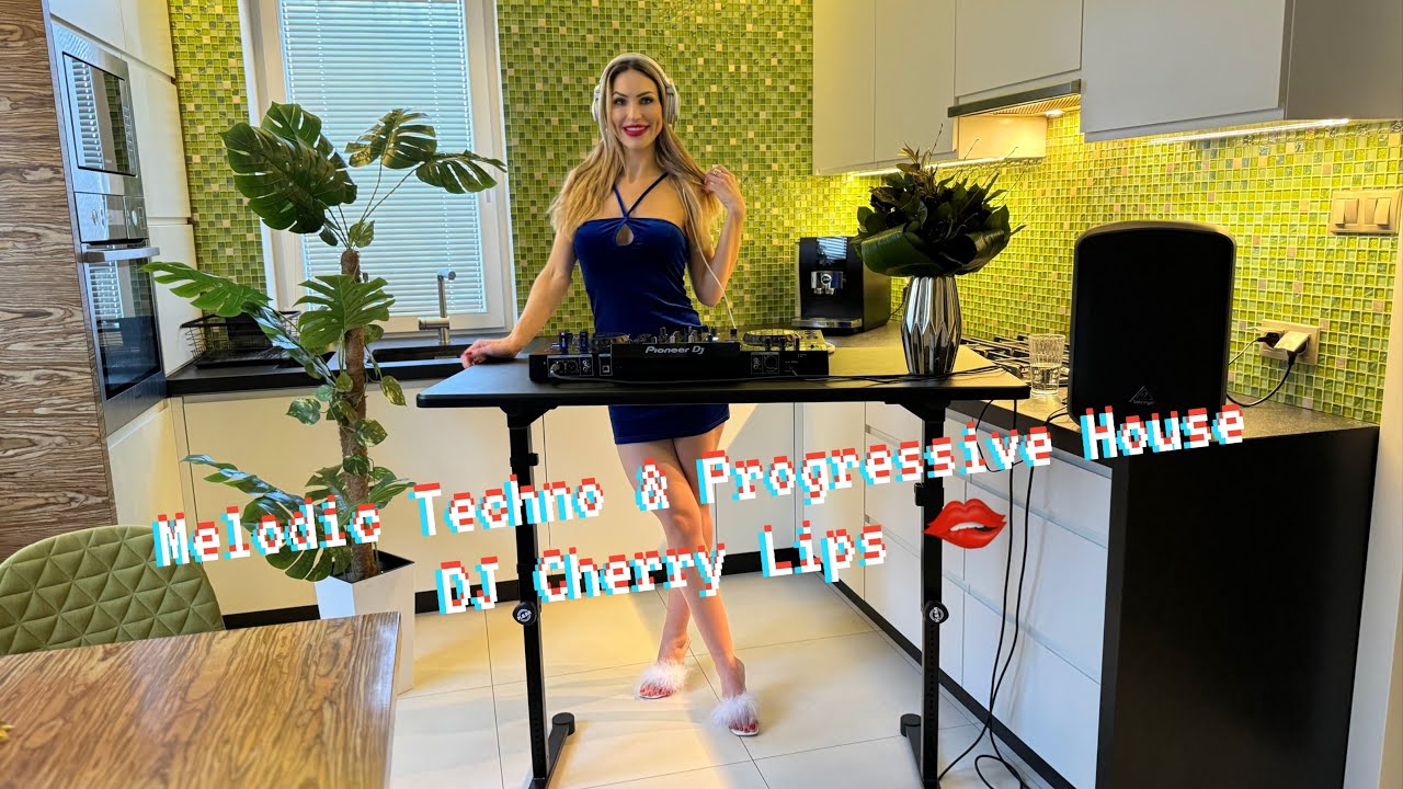 Melodic Techno & Progressive House Mix 2024 - DJ Cherry Lips