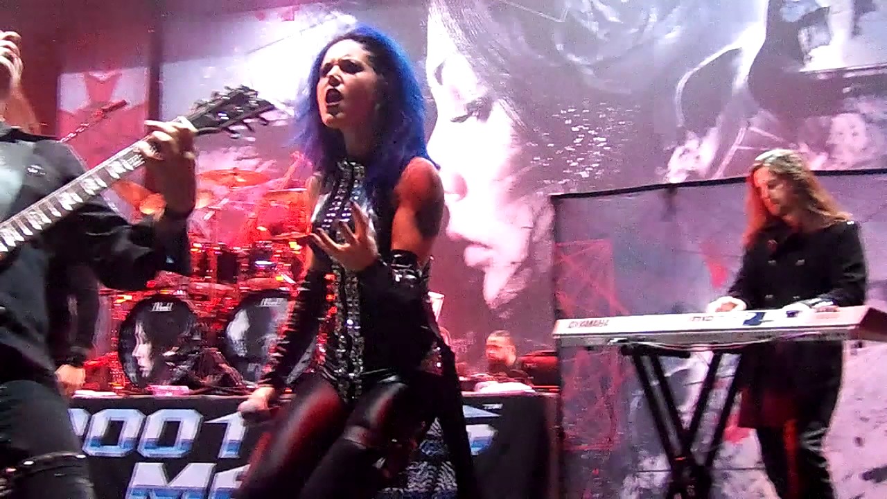 Kamelot (feat. Alissa White-Gluz), 