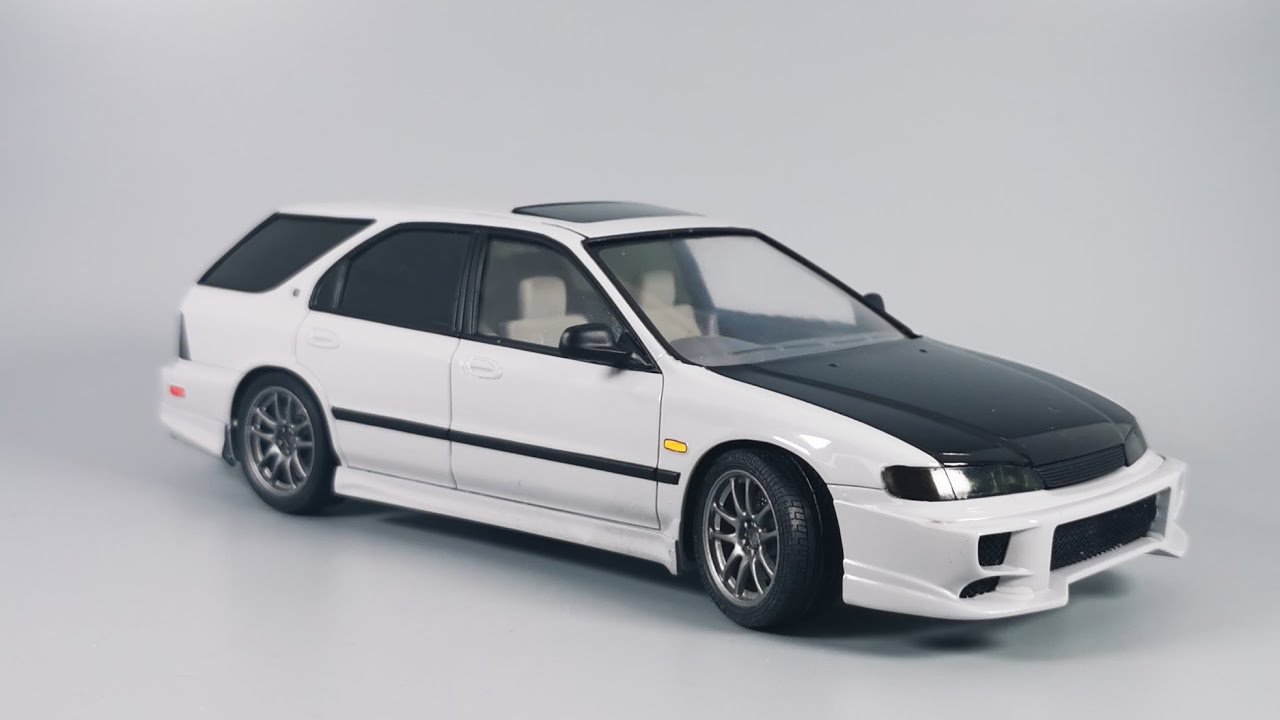 Building a miniature custom wagon: The Honda Accord Estate from Aoshima [FULL BUILD] Step by Step