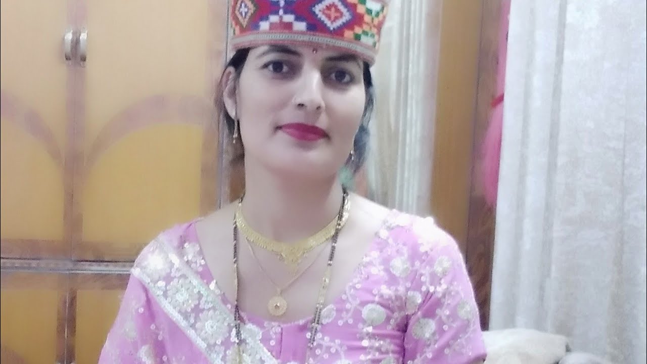 खोई हुई चीज अकसर अच्छी लगने लगती हैं ,जैसे वक्त और बचपन!!♥️🫰