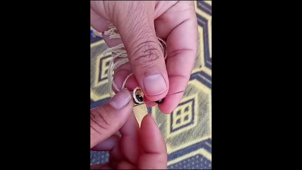 شوشة بي الخيط