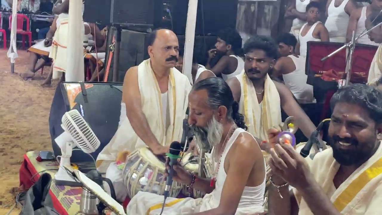 കൺകണ്ട ദൈവമായി ഈ മണ്ണിൽ വാണീടും മണി നാഗ ദൈവങ്ങളെ 