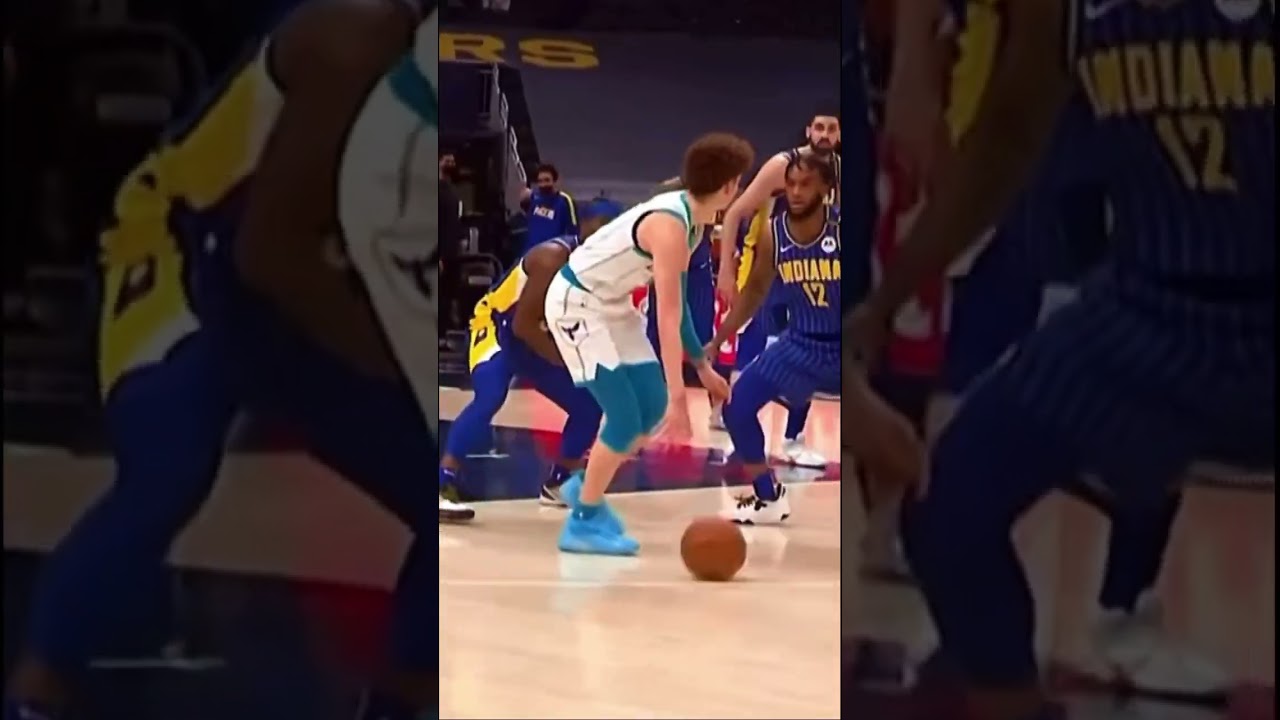 Lamelo Has The SMOOTHEST Passes 🥶🔥 #shorts