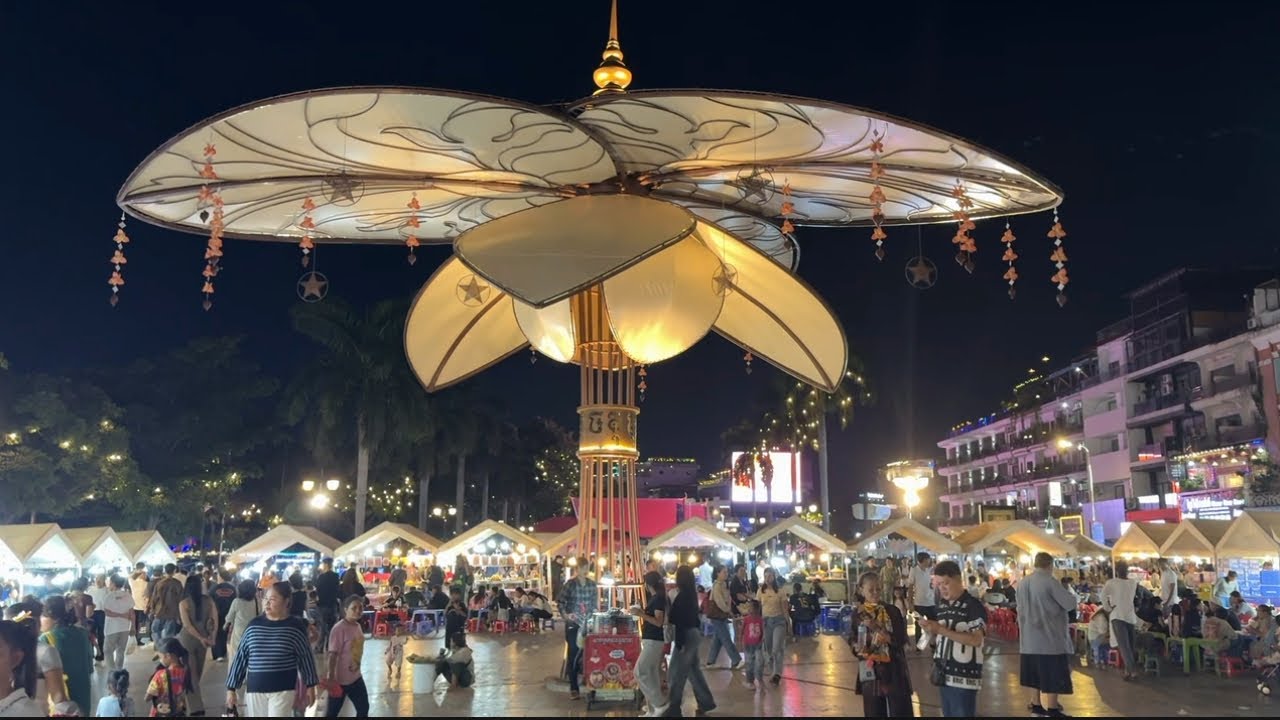 Chaktomuk Walk Street on Weekends in Phnom Penh, Cambodia