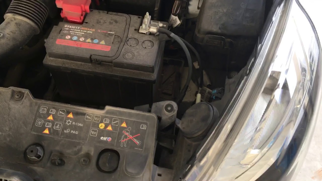 RENAULT CLİO FAR AMPÜLÜ DEĞİŞİMİ