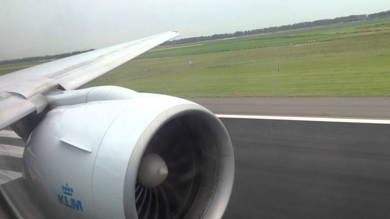 KLM Boeing Boeing 777-200ER Take Off from Amsterdam Schiphol Airport