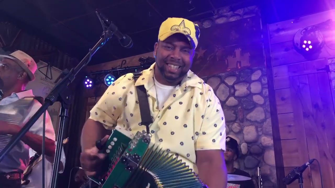 Swamp N Roll - Gerard Delafose & The Zydeco Gators 5-24 - CAN’T MAKE U LOVE ME