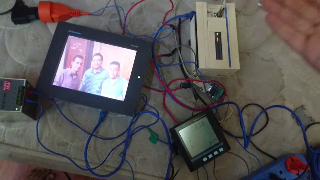 Testing hardware connection between plc twido , HMI magelis and acuivim ii power meter