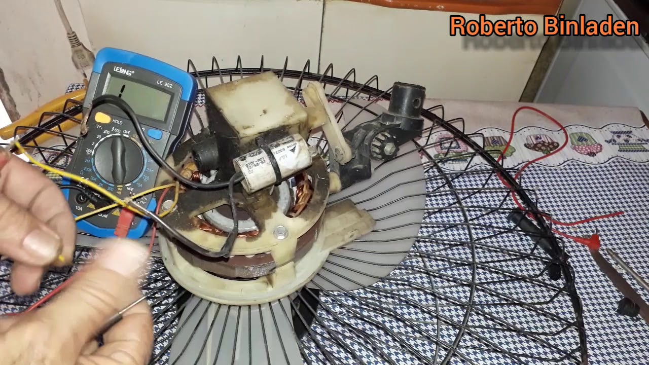 Ventilador de parede Delta Premium girando ao contrário