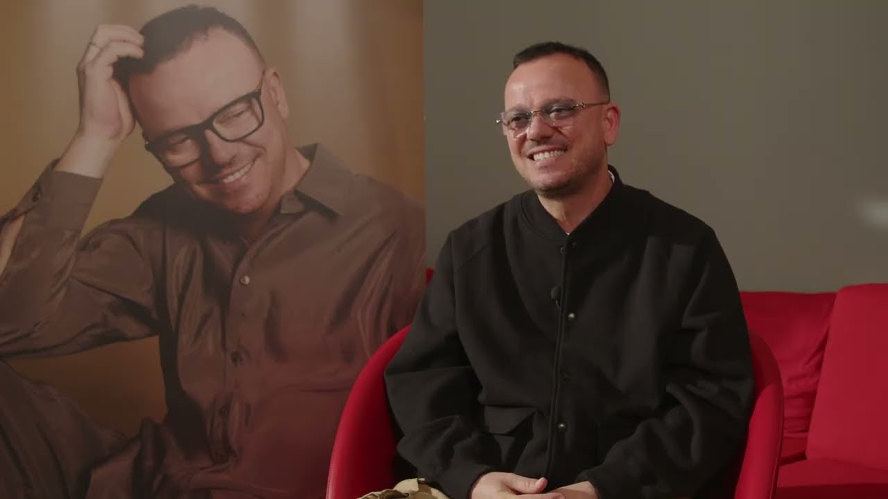 Gigi D'Alessio presenta il disco “Nuje” - INTERVISTA