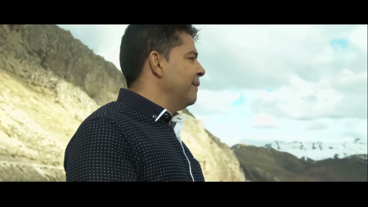 Luis Lambis   Le hace falta un beso Lyrics