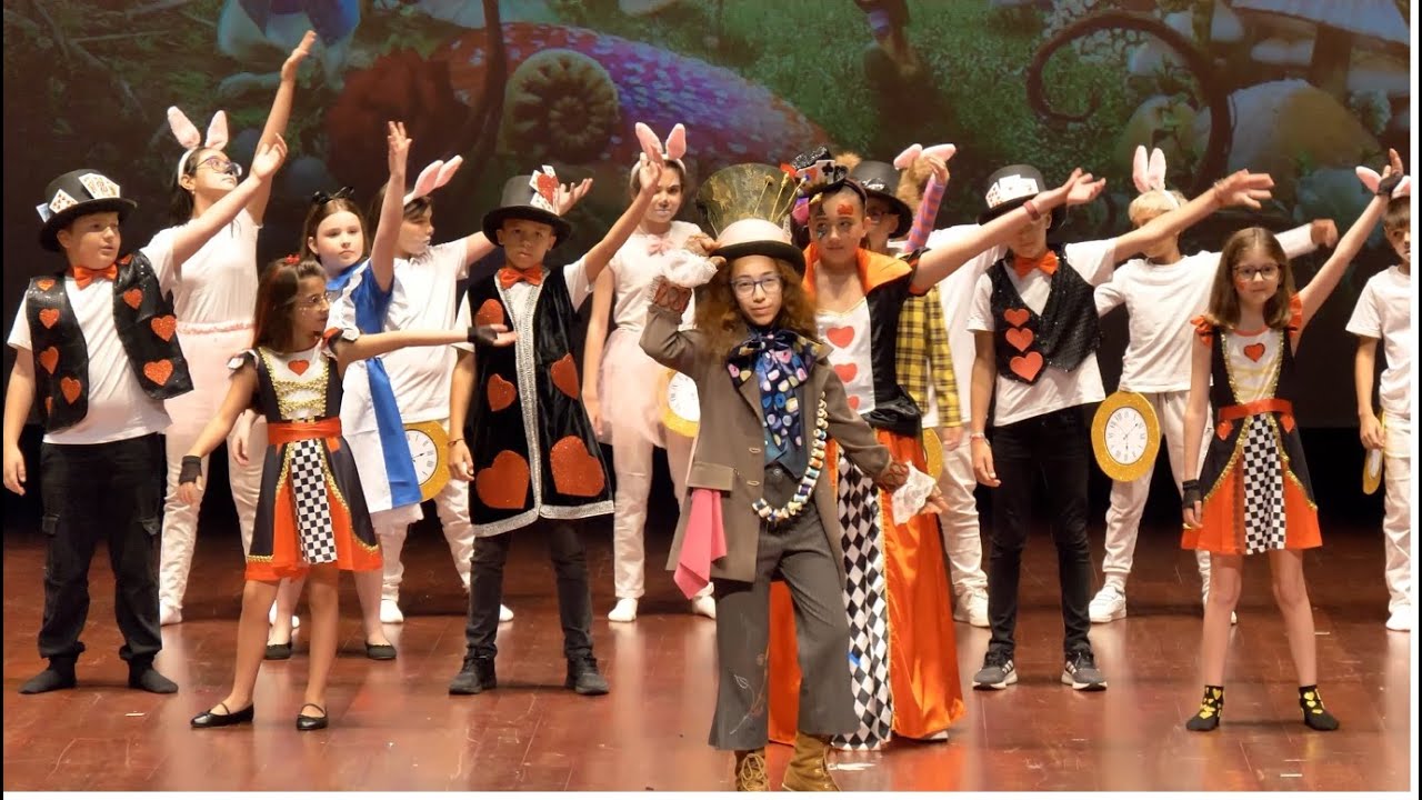 ALICIA EN EL PAÍS DE LAS MARAVILLAS (FESTIVAL AREALONGA FIN DE CURSO 2025)