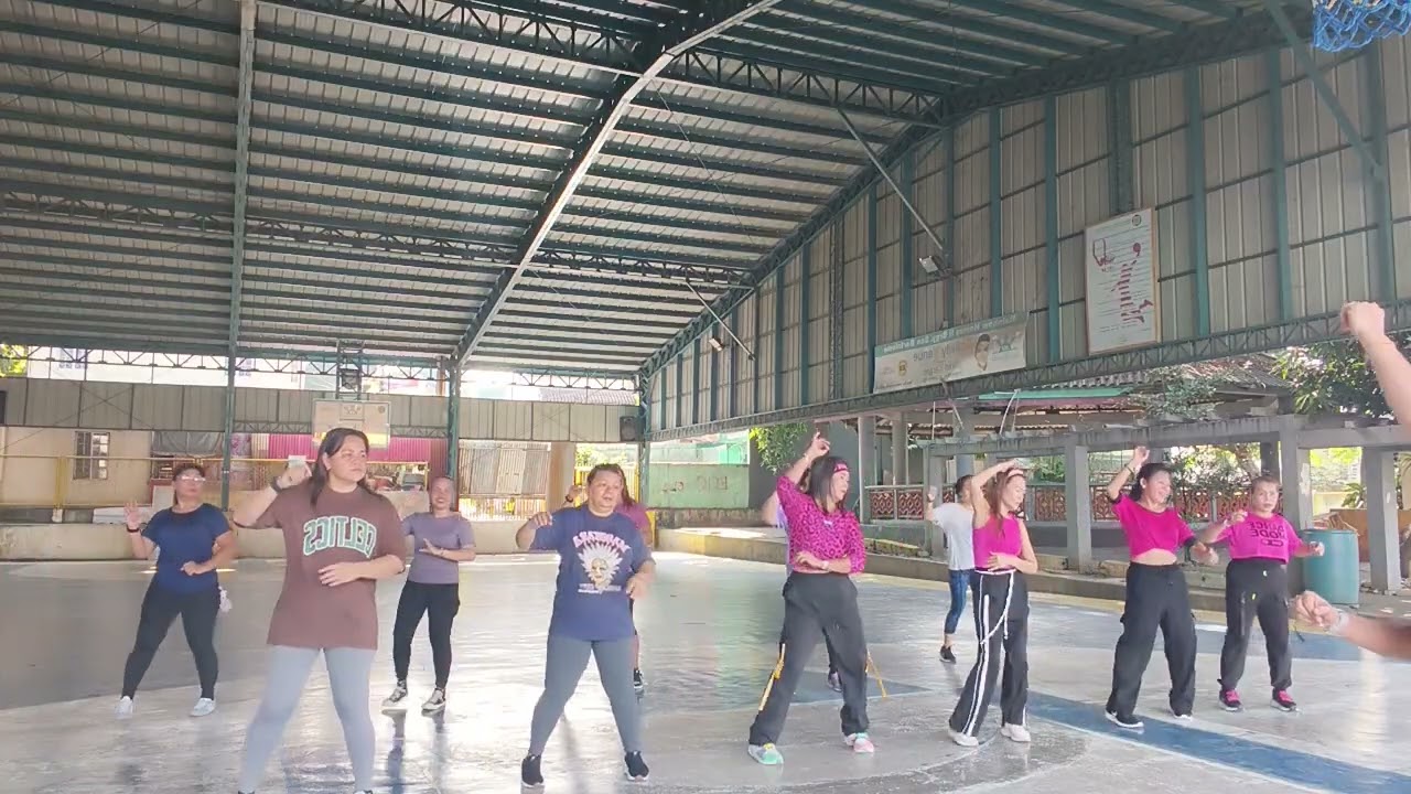 Rh2 zumba ladies ( free cool down) 2/11/26/