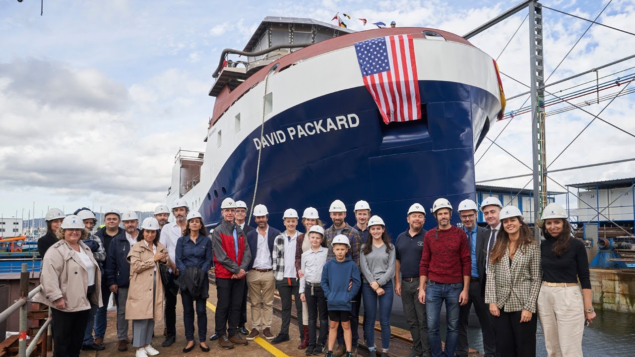 NB 731 RV David Packard Launching in Vigo