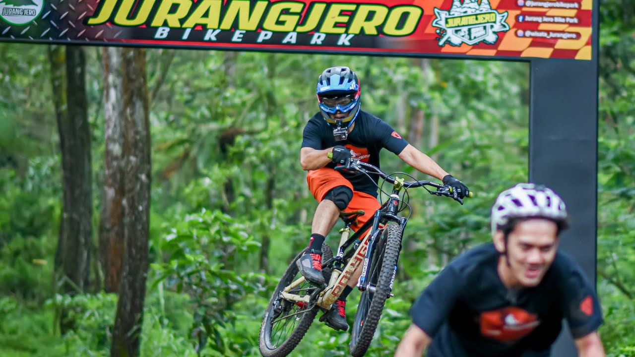 Jurang Jero Bike Park, memacu adrenalin.