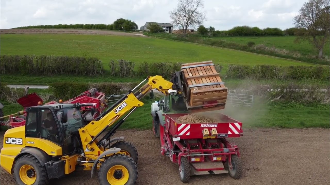 Potato Planting at B&F Potatoes 2022