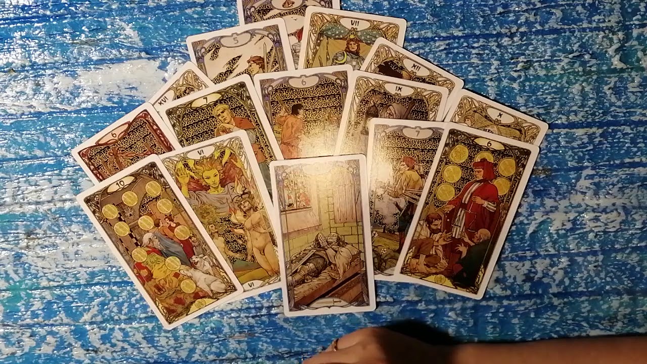 Стоит ли продолжать эти отношения. Гадание на любимого, на Таро