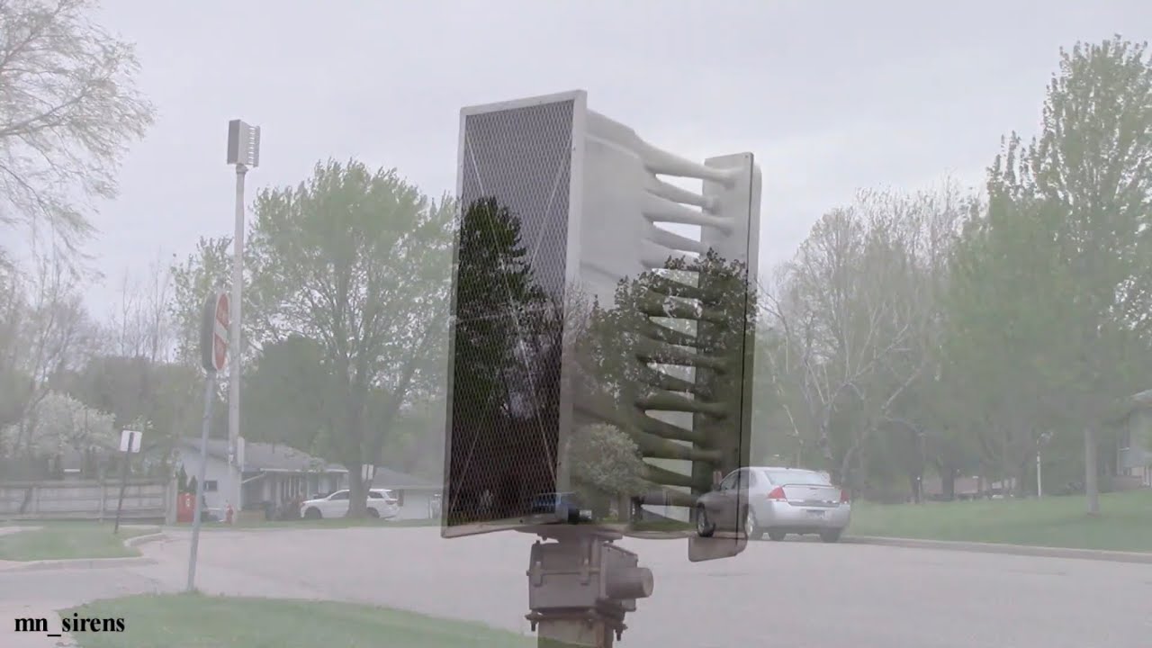 Analog Whelen WS-3000 Siren Test - Full Alert - River Falls, Wisconsin