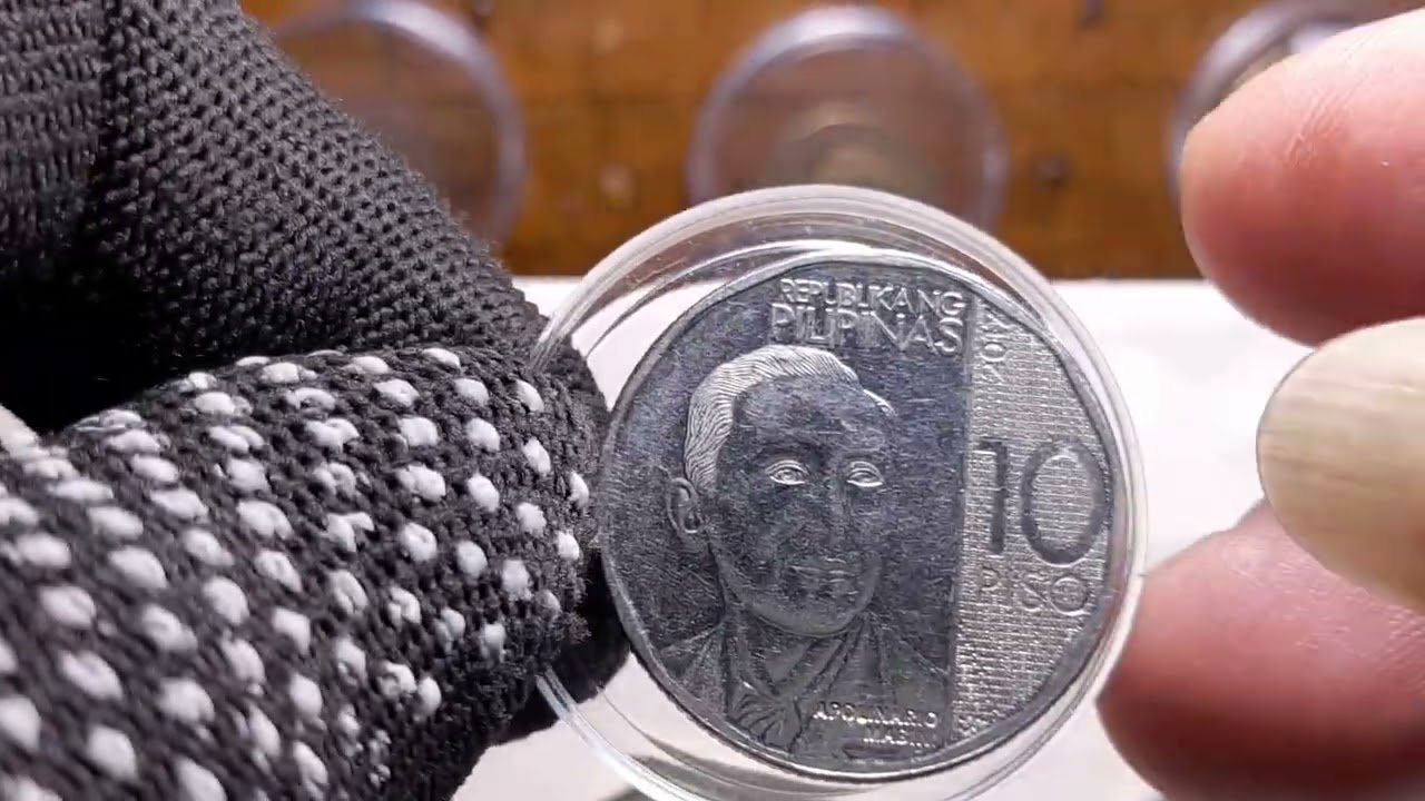 Sa wakas hard to find  na error coin pa nakita ko rin. May value ba ???