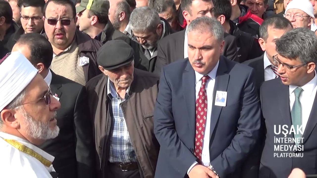 Uşak'ta Binlerce Vatandaş Şehidini Uğurladı