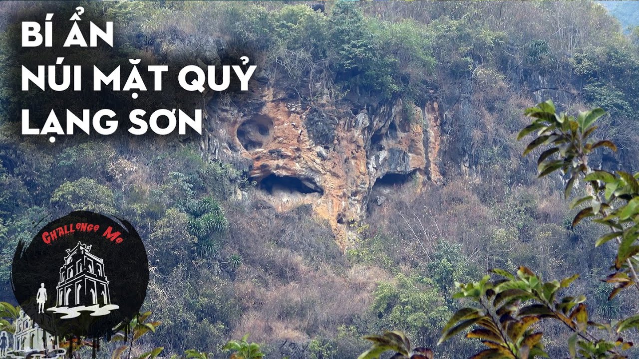Lá cờ tổ quốc trên Núi Mặt Quỷ - Ải Chi Lăng - Lạng Sơn