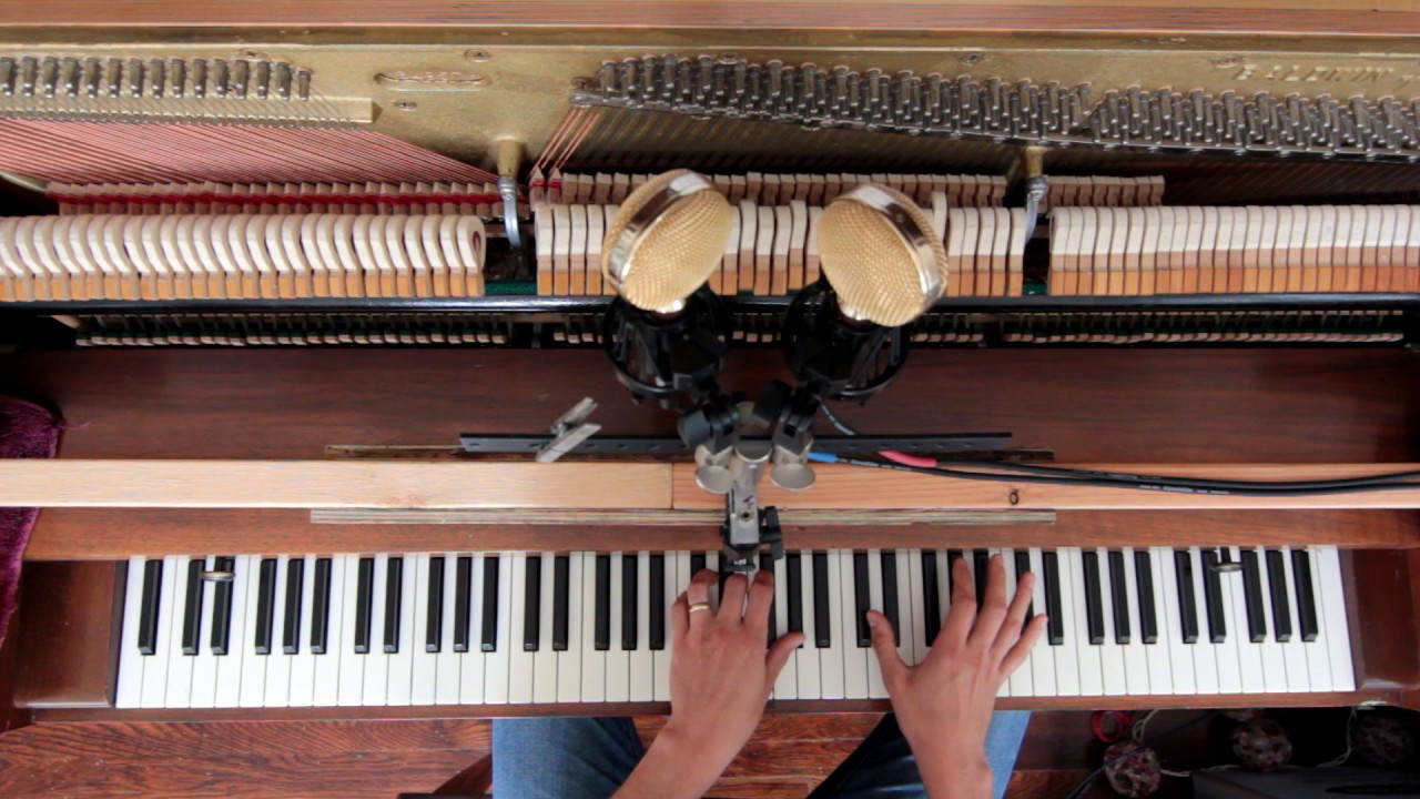Beatles - Because (piano)