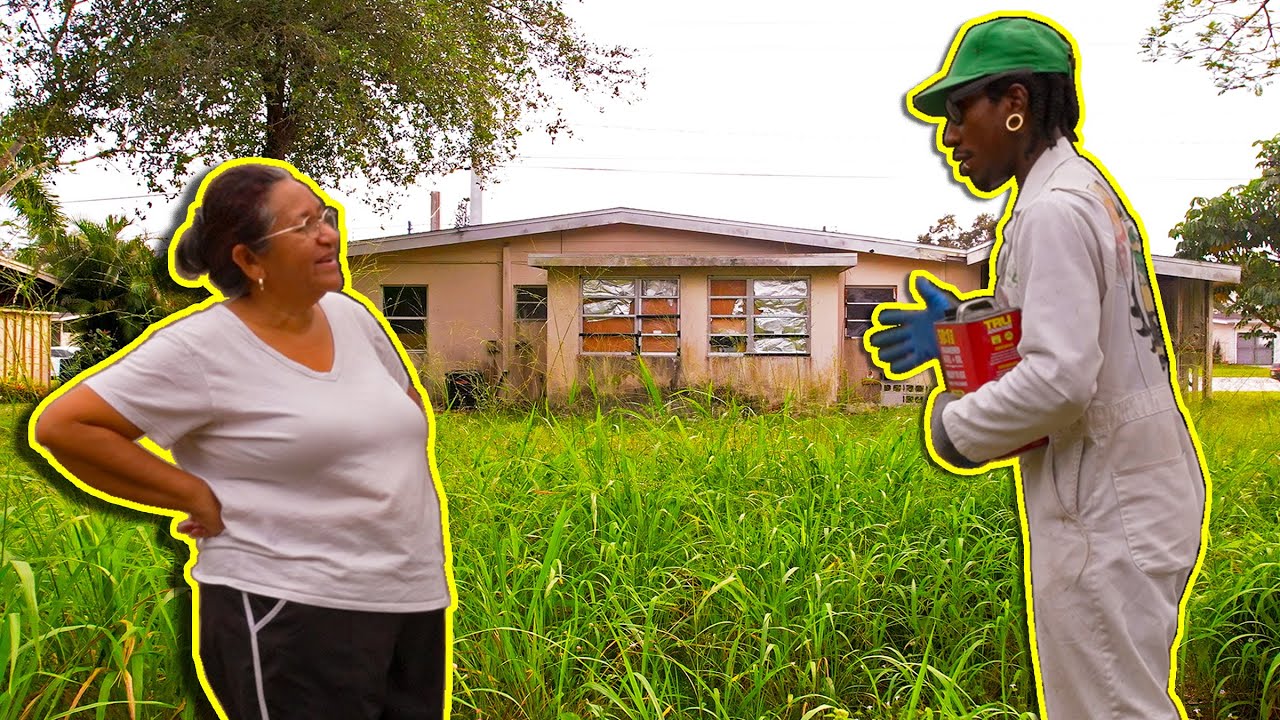 A Homeowner & PASTOR CAUGHT Me Cutting A OVERGROWN Yard For FREE! This BACK YARD Was OUT OF CONTROL!