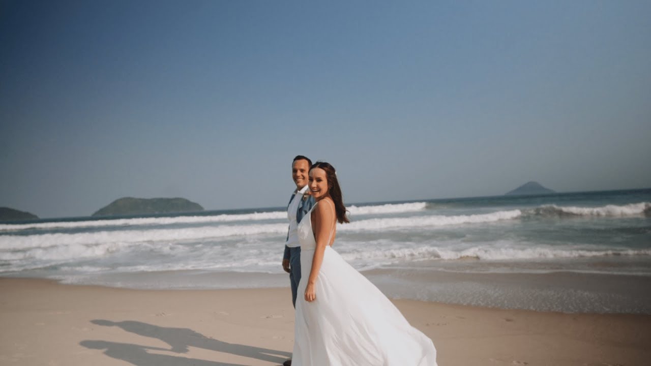 UM CASAMENTO LINDO NA PRAIA