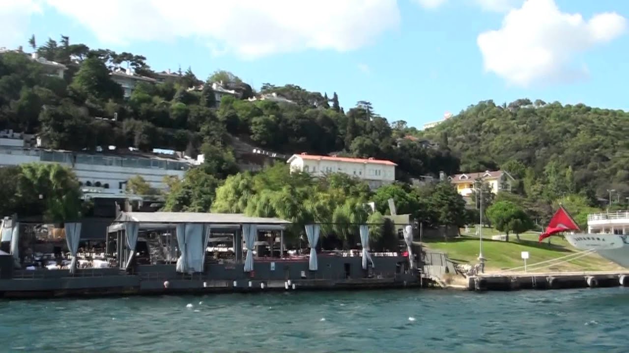 Istanbul - Bosphorus Boat Tours
