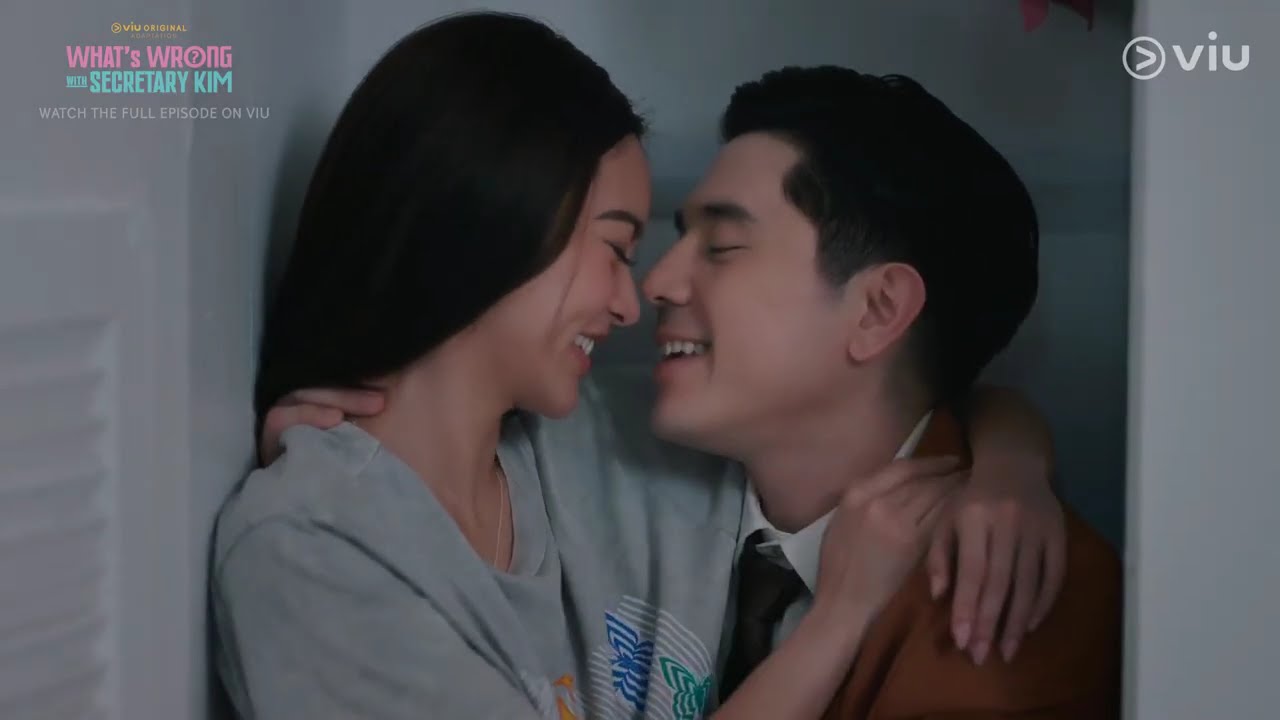 You Won’t Believe This Closet Kiss 😳💋 | Secretary Kim