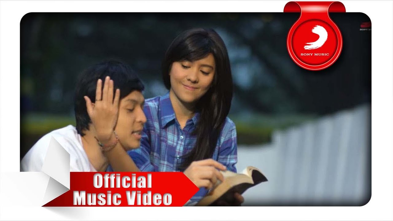 TheOvertunes - Mungkin (OST. NGENEST) (Official Music Video)