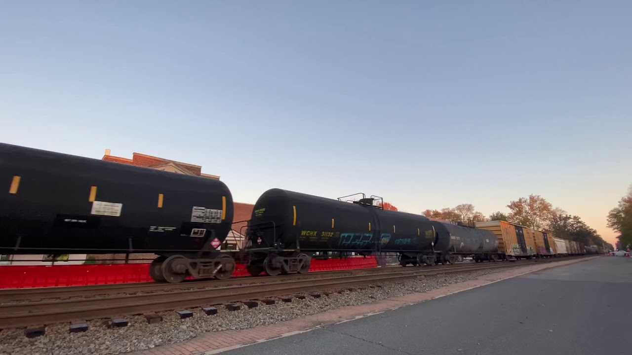 40 trains at Ashland Va November 2nd-3rd 2019 for Ashland train day lots of Amtrak’s and CSX meets