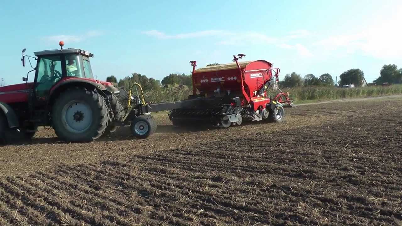 Massey Ferguson 8240 & Junkkari Maestro Plus 3000 Engine Sound]