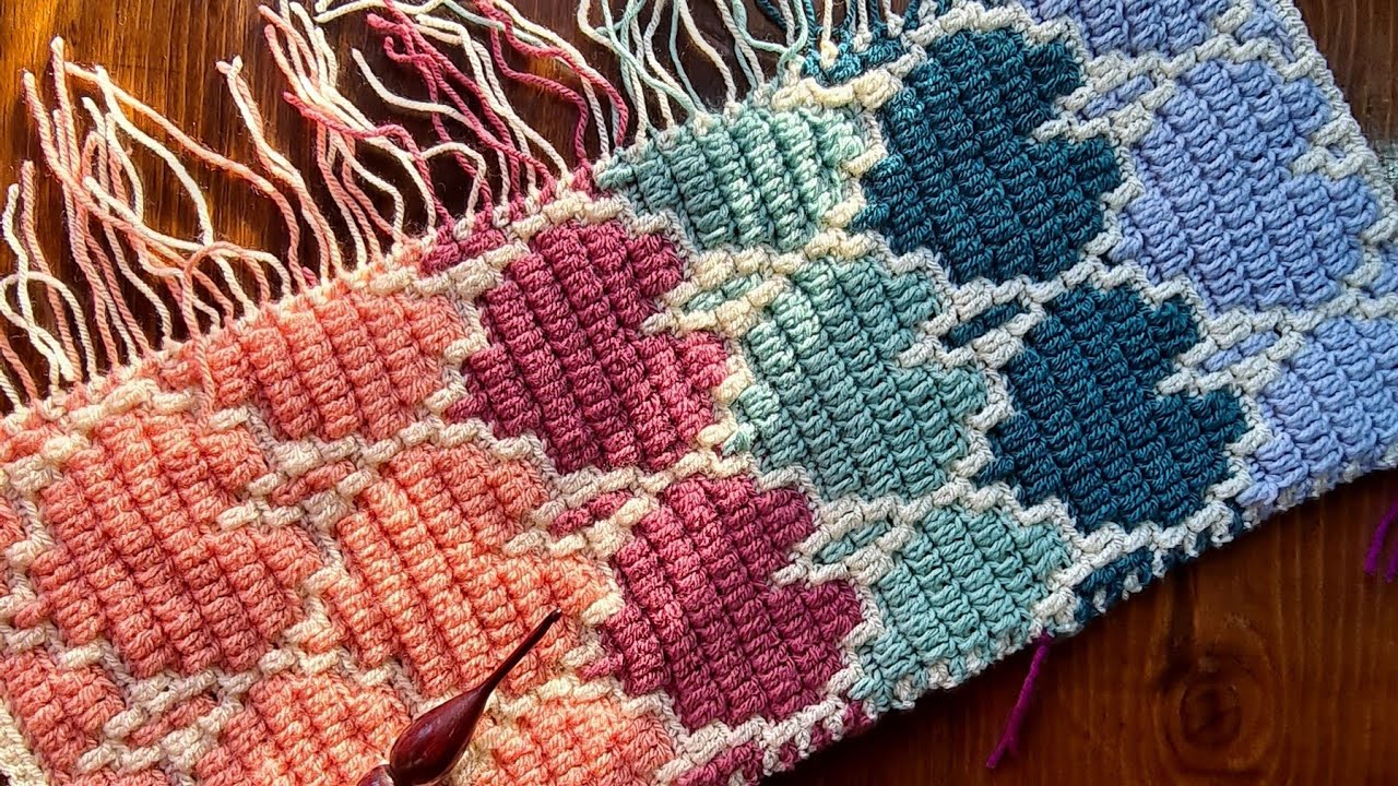 Mosaic Crochet Pattern #43 Staggered Hearts - Multiple of 16 + 4 with Tapeatry Color Changes