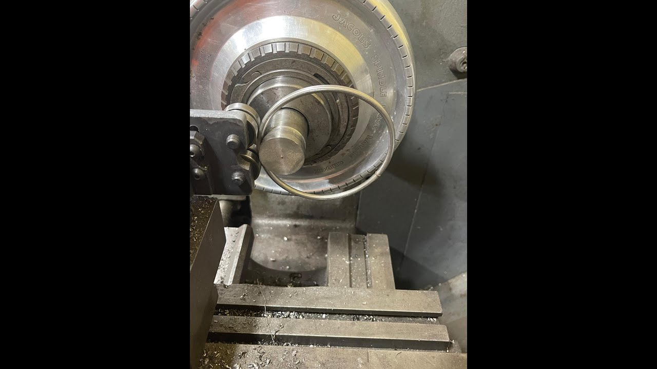 Small ring rolling machine for lathe