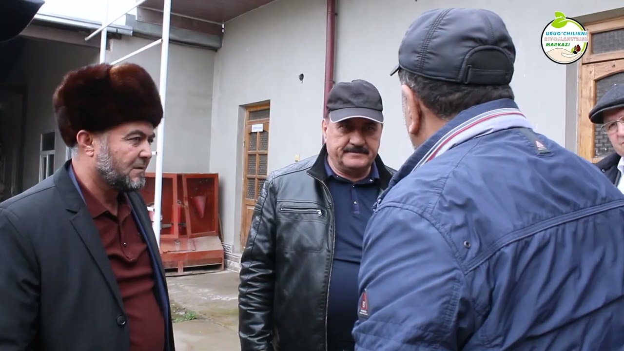 Tojikiston delegatsiyasi urug‘chilik sohasidagi tajriba bilan tanishmoqda