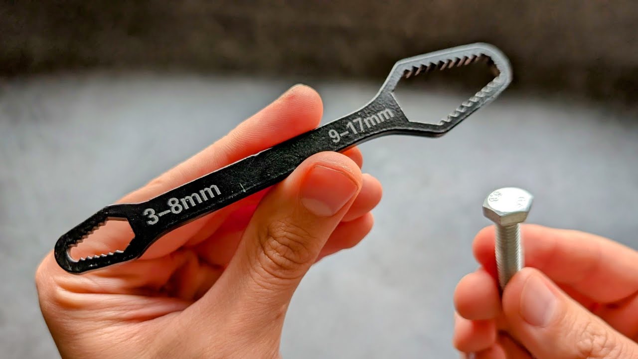 Universal Dual Ended Wrench / Adjustable Self-Tightening Spanner REVIEW - Don't Waste Your Money...