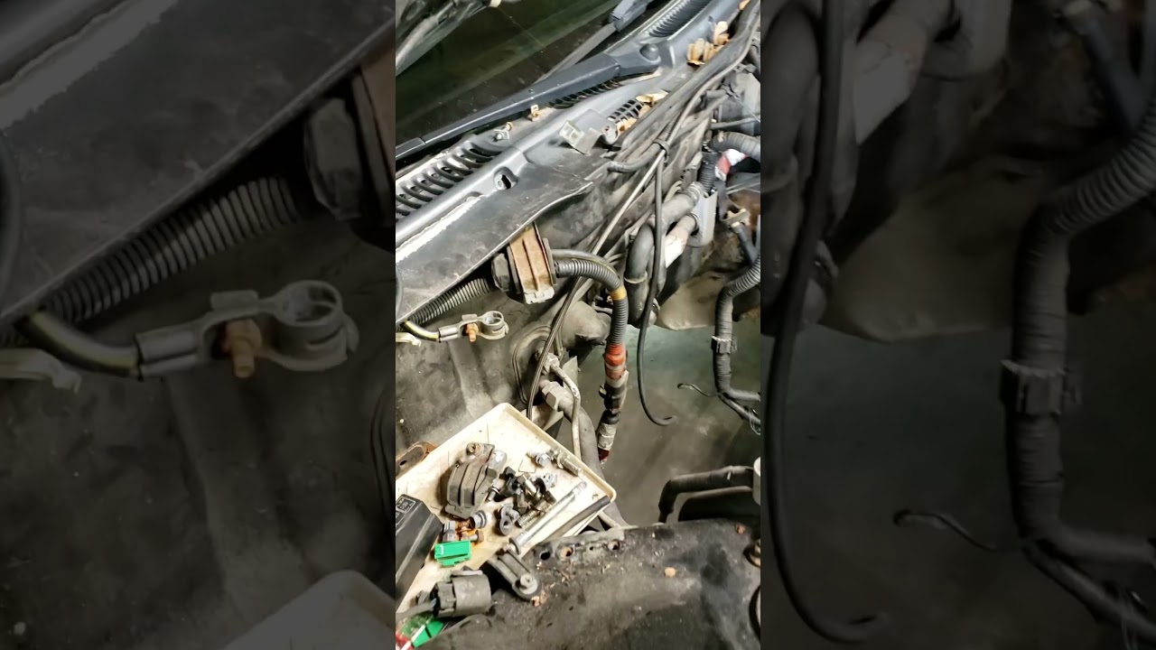 Rusty 300zx😱 How screwed am I? 