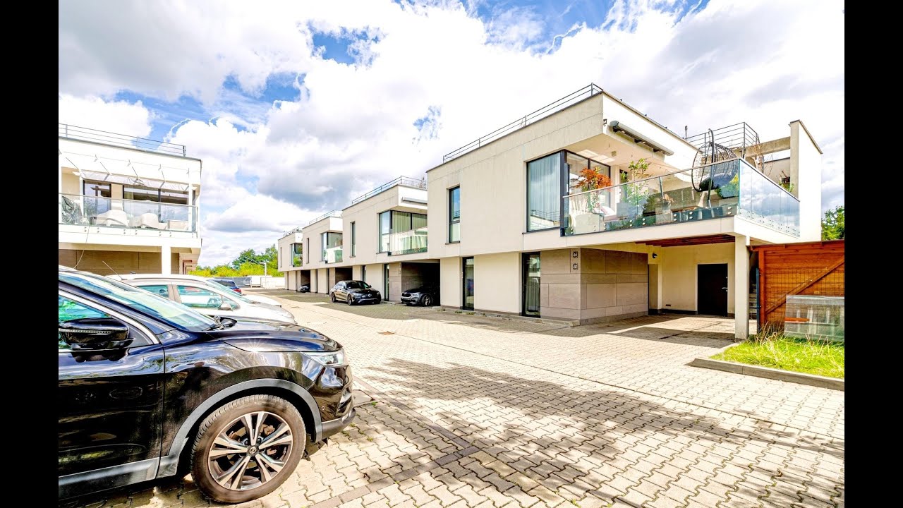 Wrocław ul.Szynowa/Jagodno (Krzyki), Mieszkanie 4 pokoje ok74 m2, Ogród (114m2), 2 miejsca postojowe