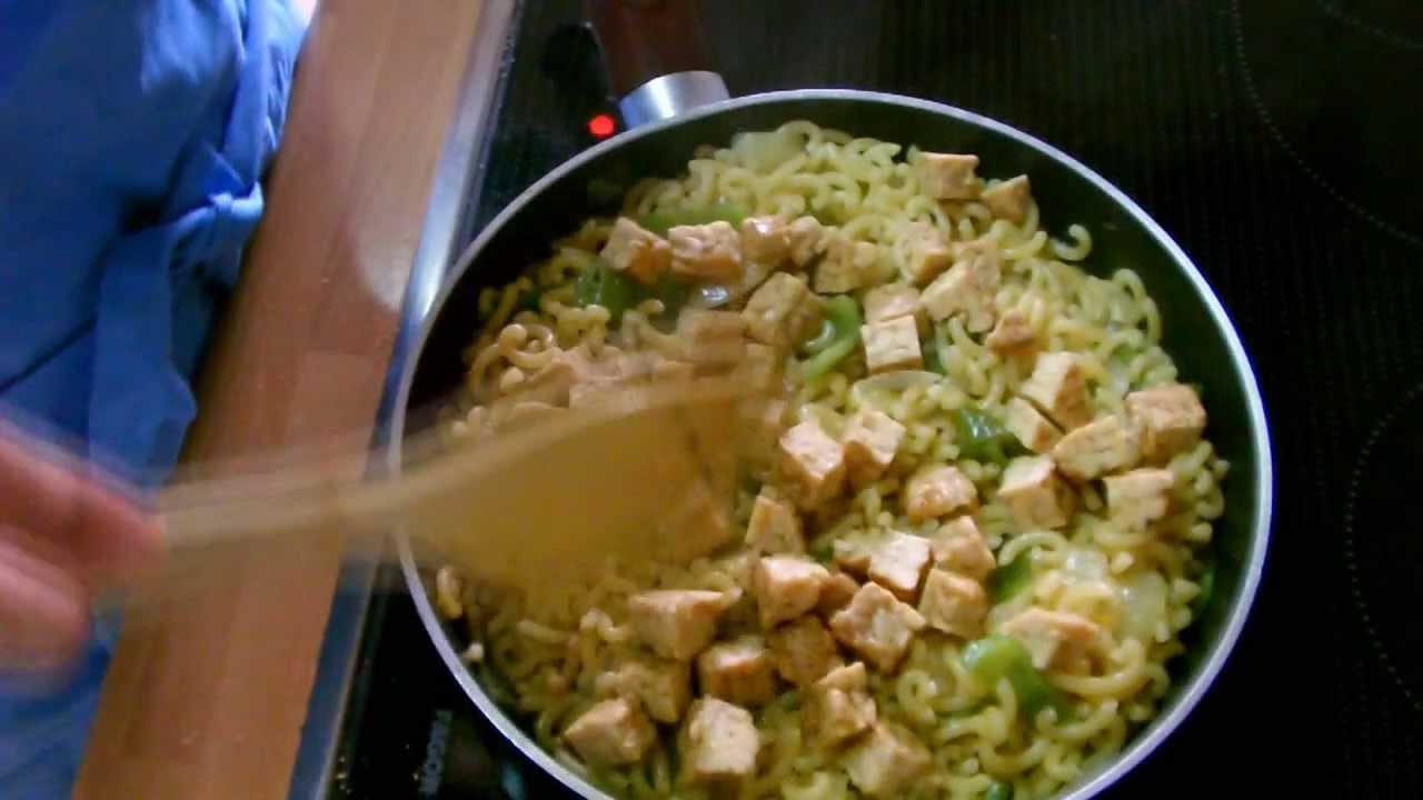Fideua con Tempeh - Receta - Cocinando Vegano