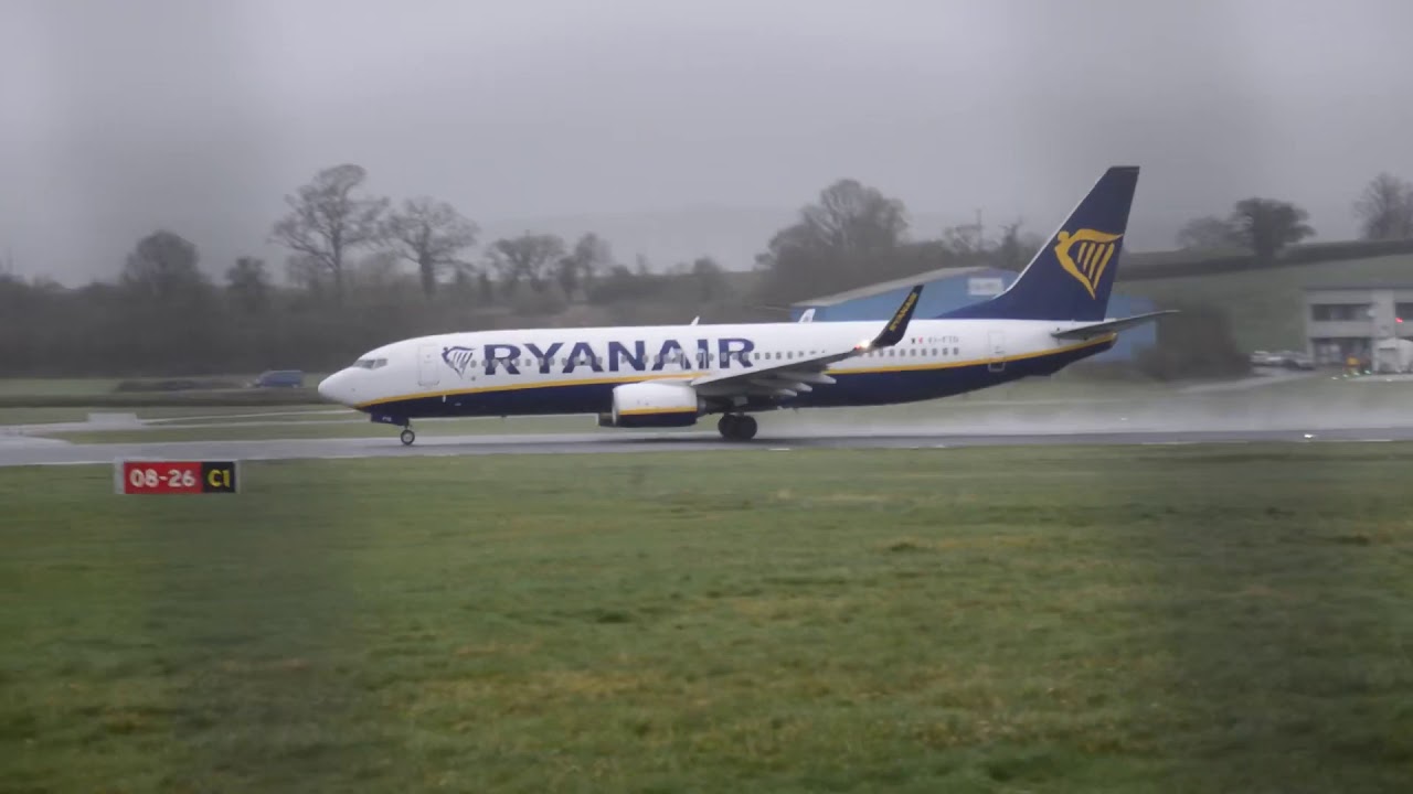 Planes at Exeter Airport 09/02/20