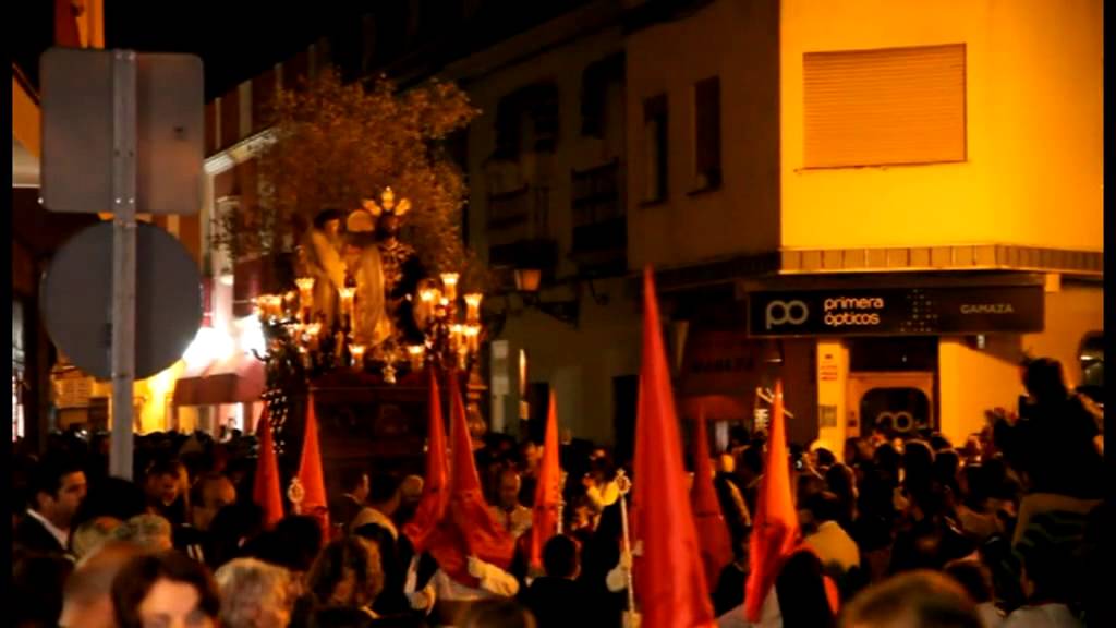 EL ORANDO DE LEBRIJA POR LA CALLE FONTANILLA CON LA FUENSANTA DE MORON.