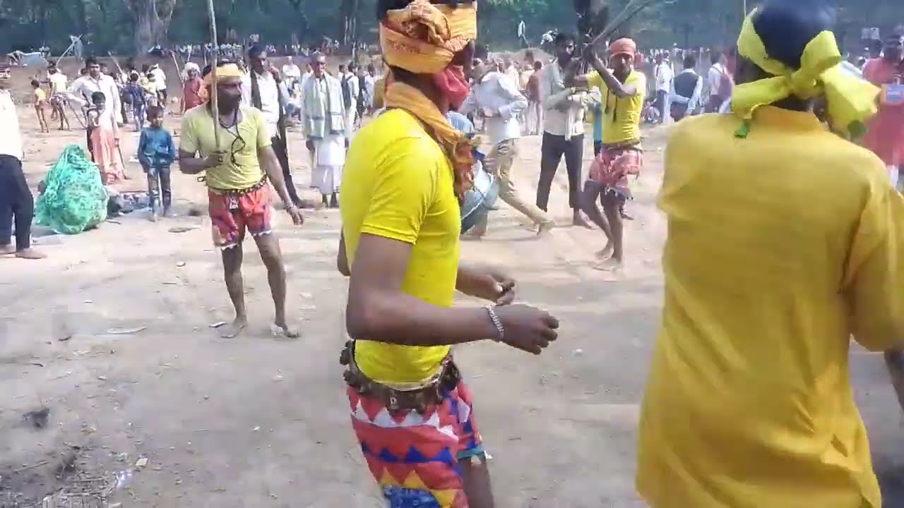 देखिए बुंदेलखड़ चित्रकूट की स्पेशल दिवारी 🕺 नृत्य डाण्डिया के साथ एक बार जरुर देखें akdadaki comedy 