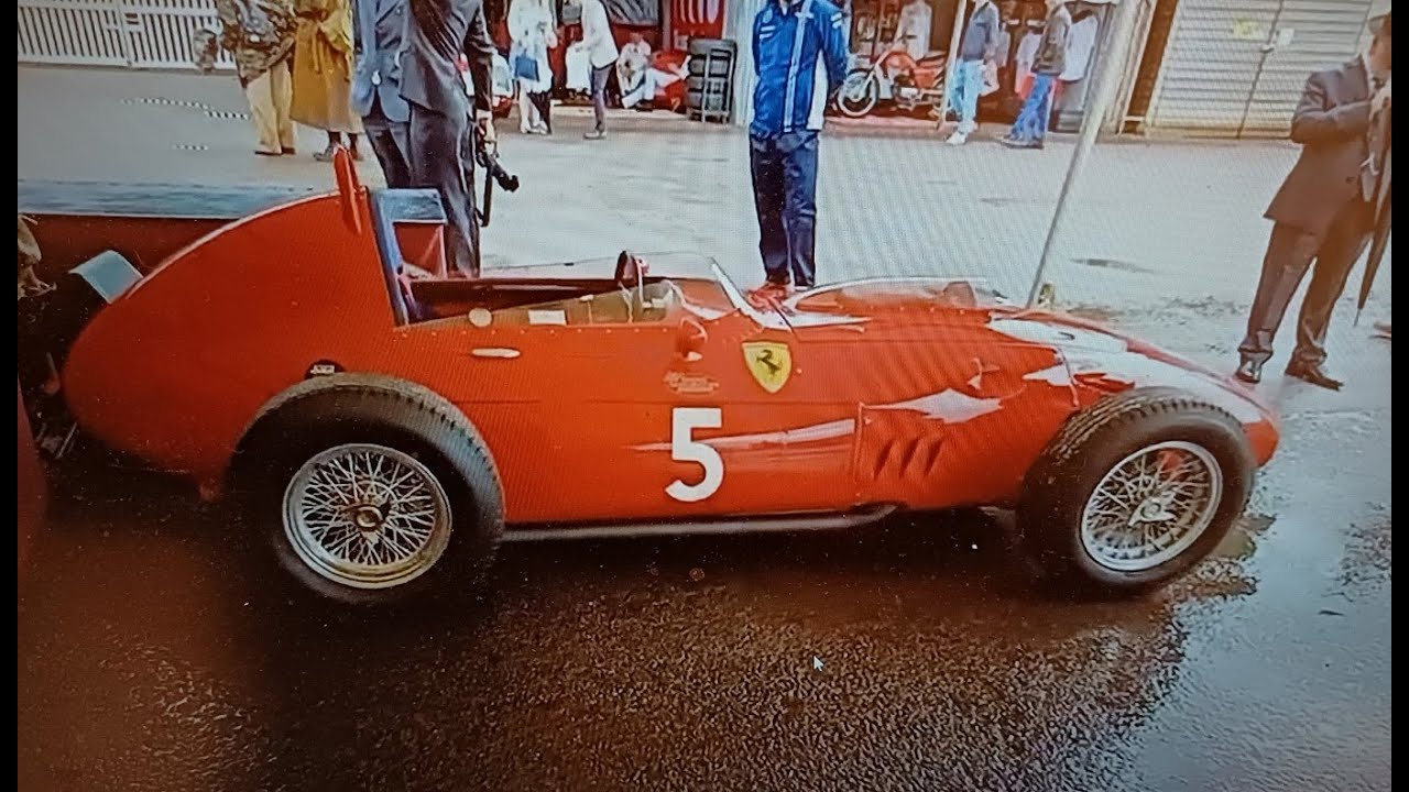 Goodwood Revival Meeting 2024 Historic Racing Vintage Classic Ferrari Aston Martin Jaguar Cobra