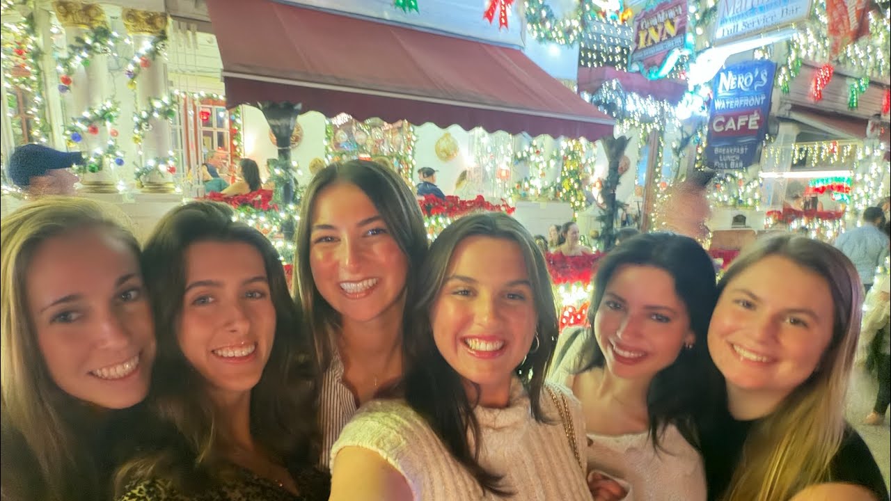 Thanksgiving week Vlog | Night of Lights, Turkey Trot, and Friends