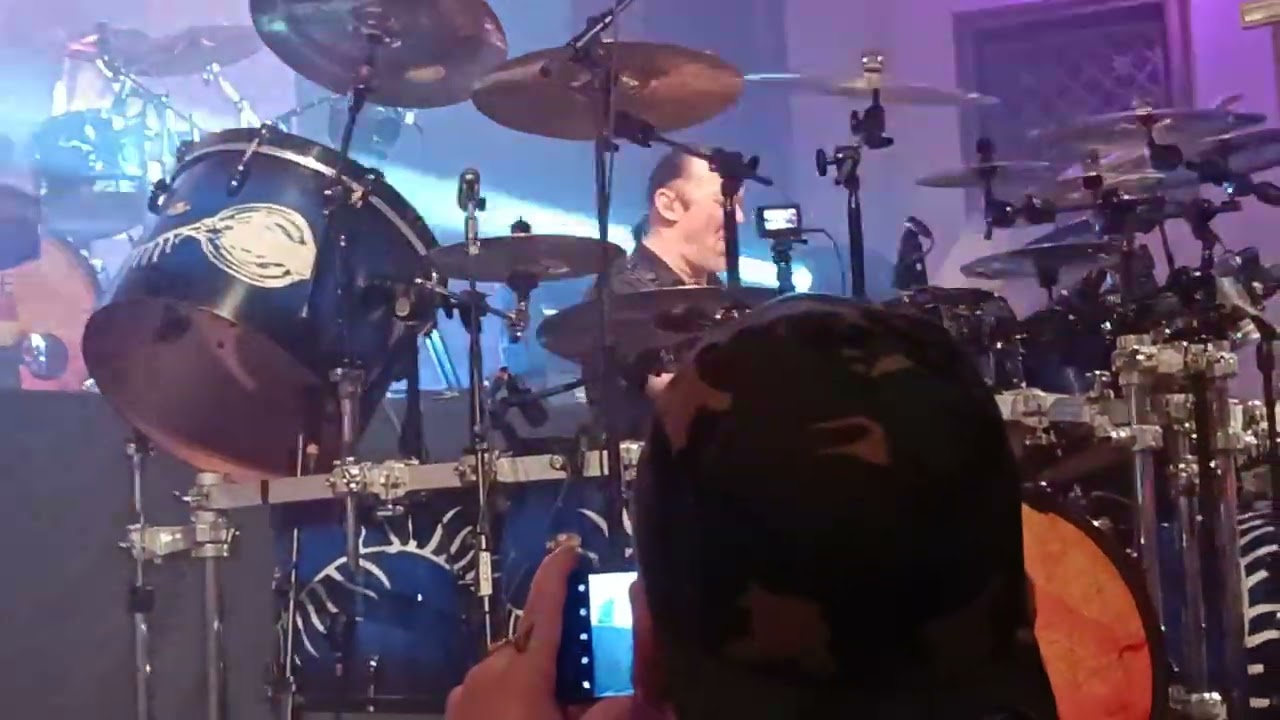 Kai Hahto Alone plays live Wintersun "Loneliness" at Apollo 3.2.2024