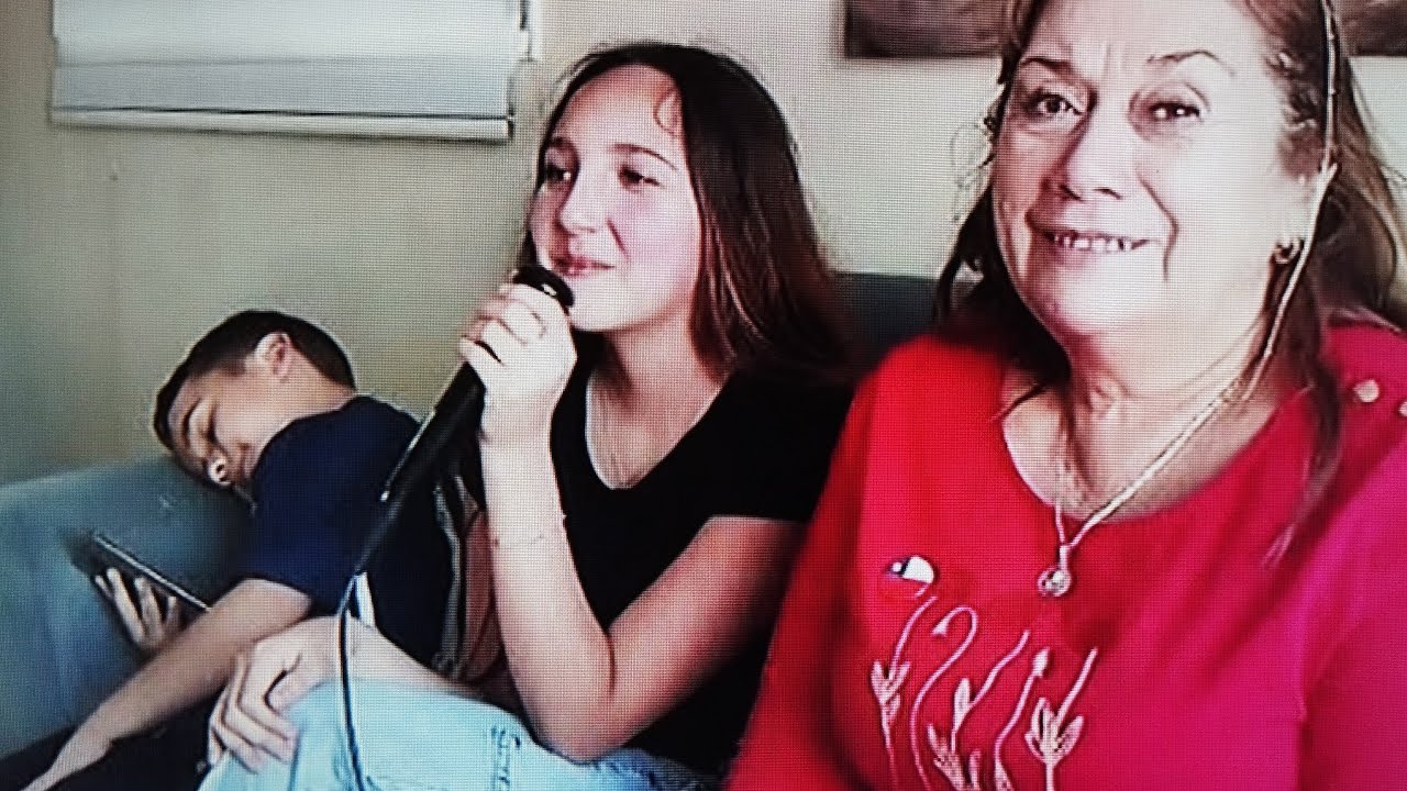 Lavando él vehículo limpiando la cocina Vlogmas N*18 Feliz cumpleaños mi yeyi