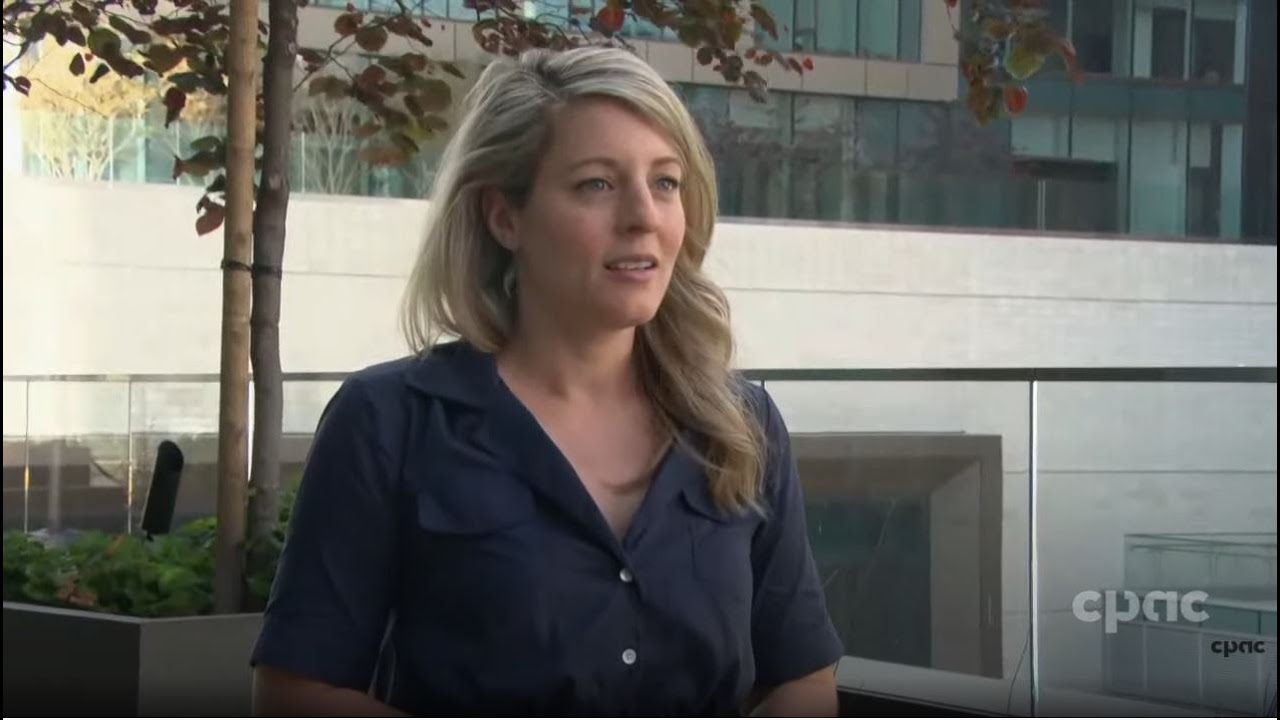 Foreign Affairs Minister Mélanie Joly speaks with reporters in Los Angeles – June 8, 2022